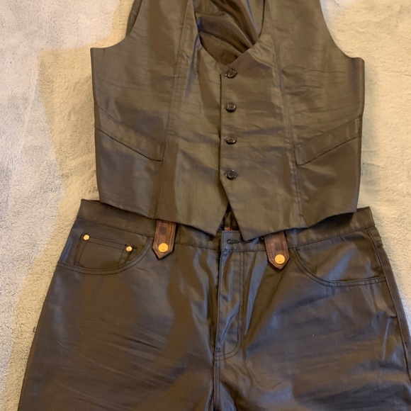 JEANS PANTS and VEST - Picture 4 of 10